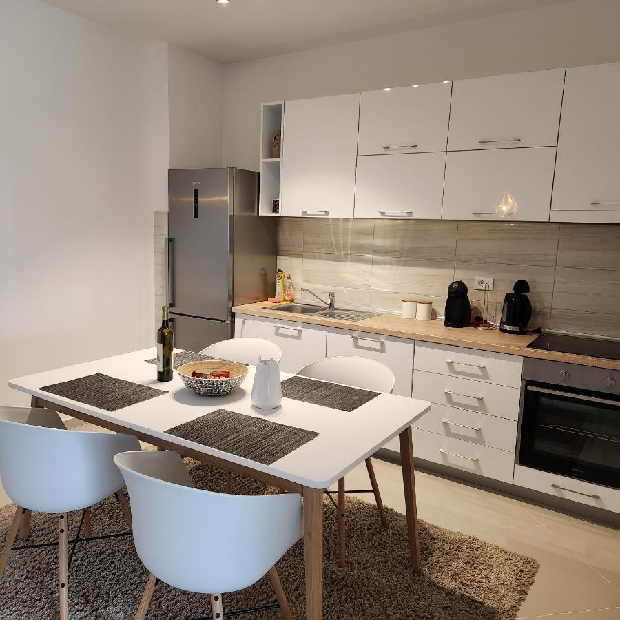 Marija Apartmani Bar Ngoại thất bức ảnh